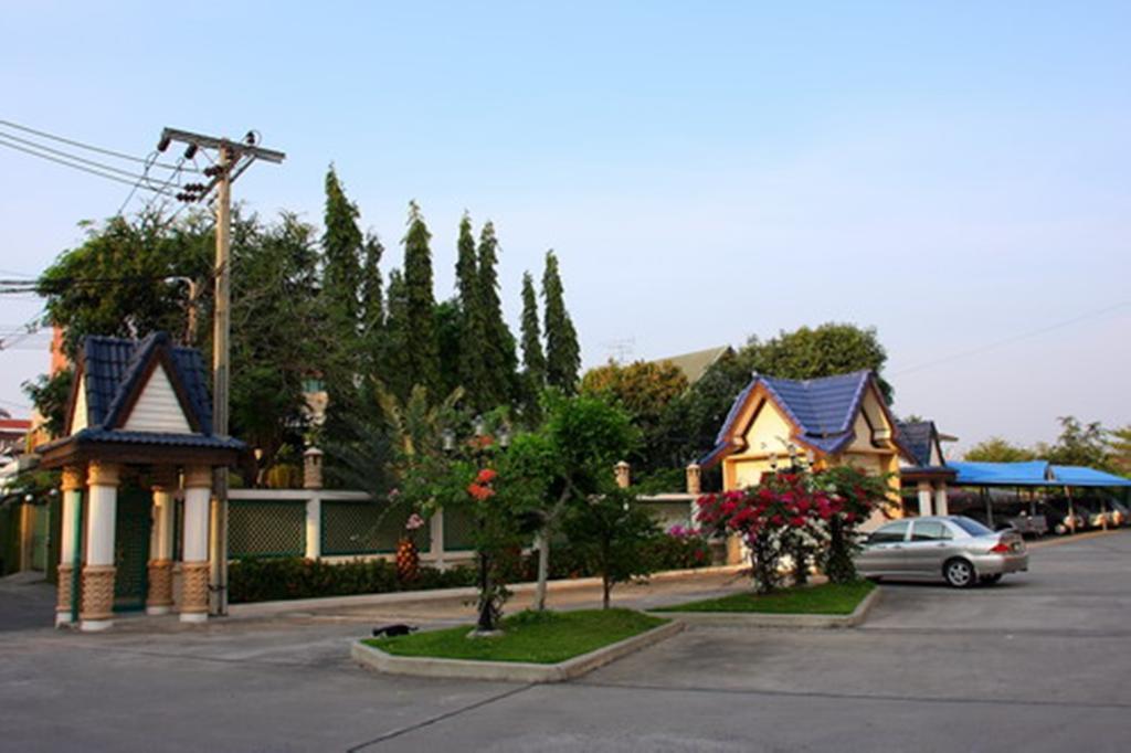Js Tower Hotel Banguecoque Exterior foto