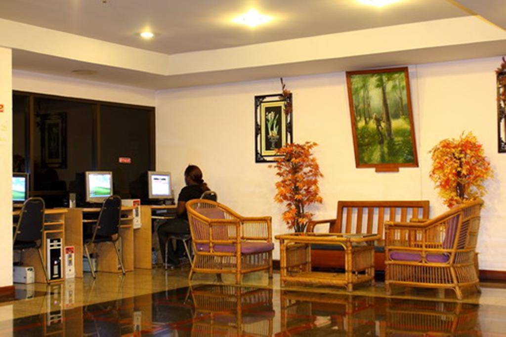 Js Tower Hotel Banguecoque Exterior foto